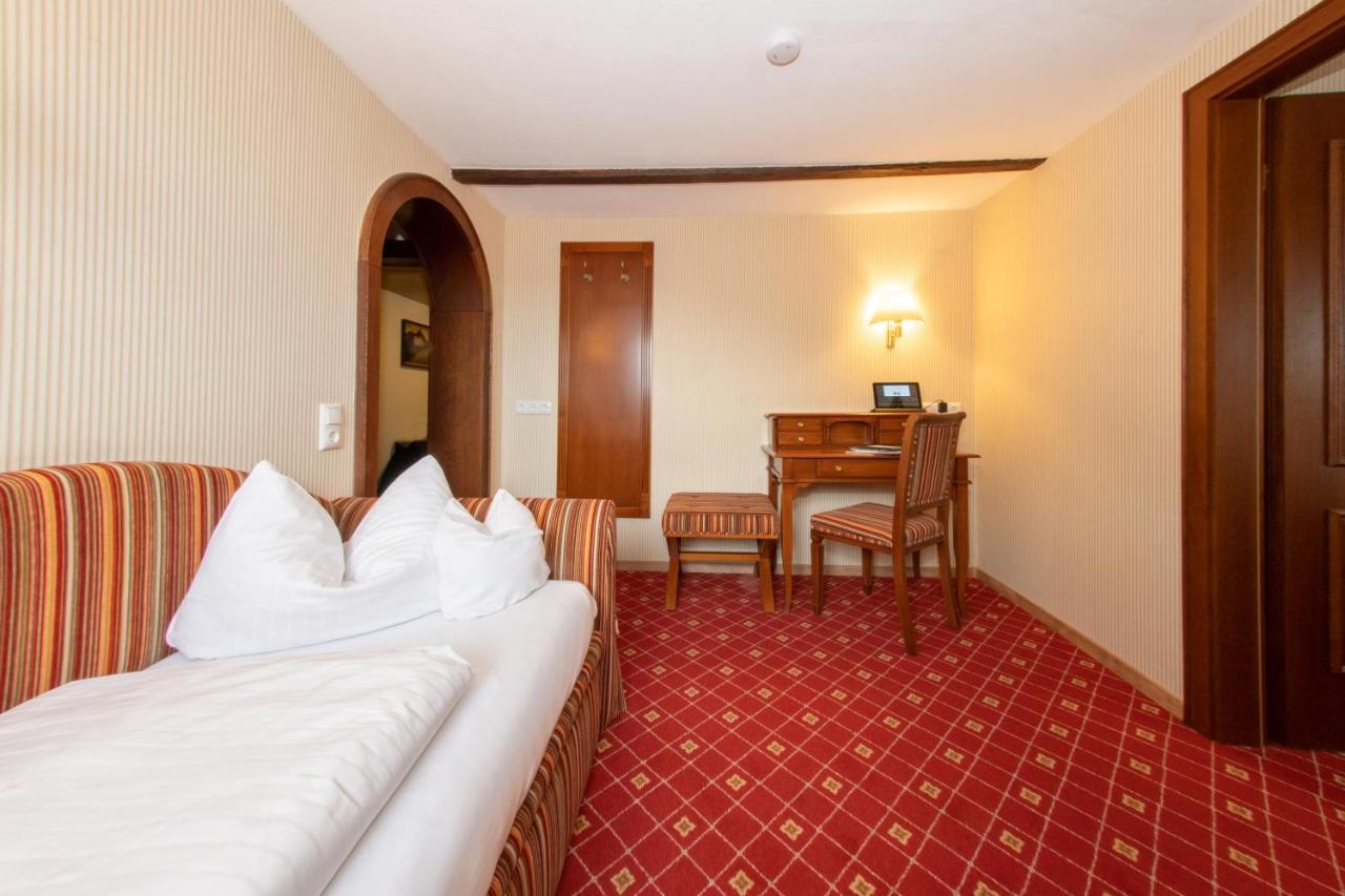 Hotel Gasthof Post Nesselwang Exteriör bild