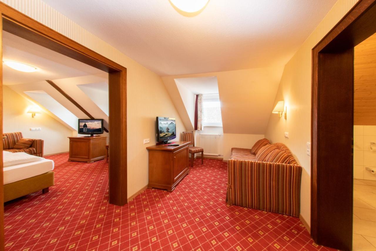 Hotel Gasthof Post Nesselwang Exteriör bild